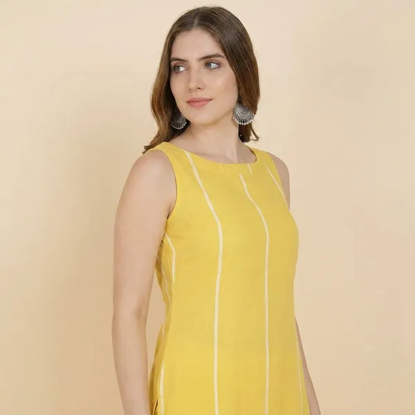 Women_S_Sleeveless_Kurta_Plazo_Set