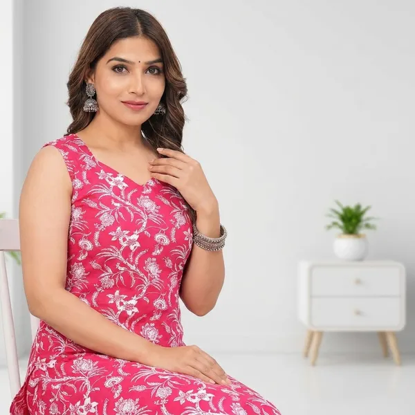 Women_Cotton_Kurta_Pant_Set
