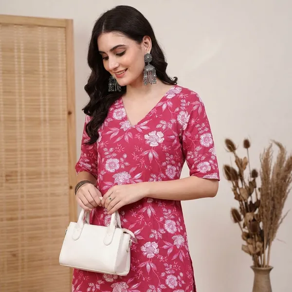 Women_Floral_Print_Sleeveless_Kurta_Pant_Set