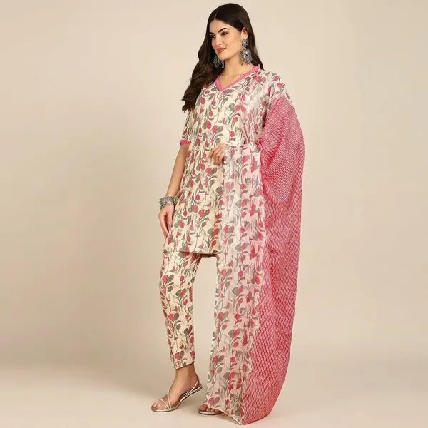 Women_Floral_Print_Kurta_Pant_Dupatta_Set