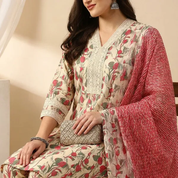 Women_Floral_Print_Kurta_Pant_Dupatta_Set