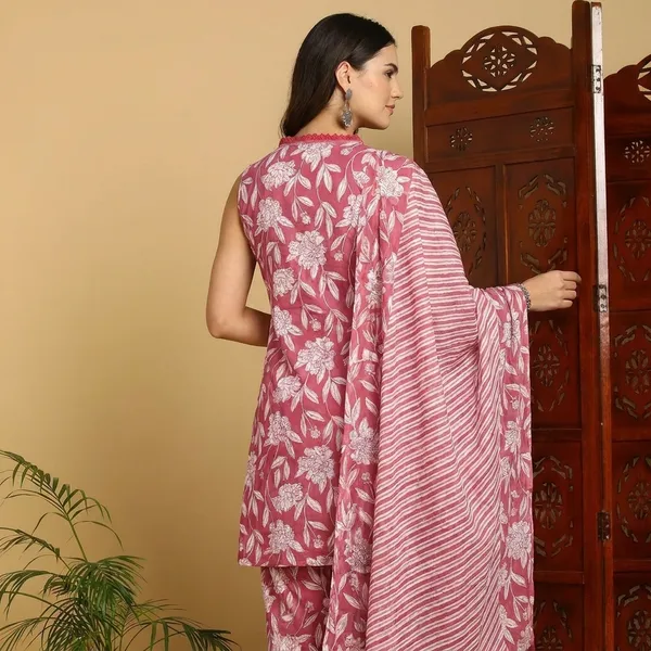 Women_Kurta_Pant_Dupatta_Set