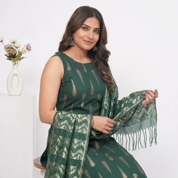 Women_Cotton_Kurta_Pant_Set_With_Dupatta