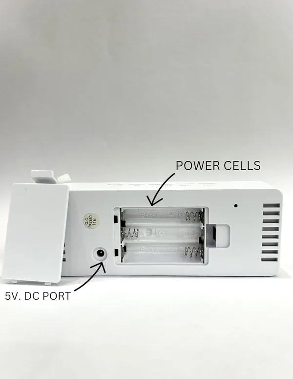 White_Plastic_Alarm_Clock_For_Home