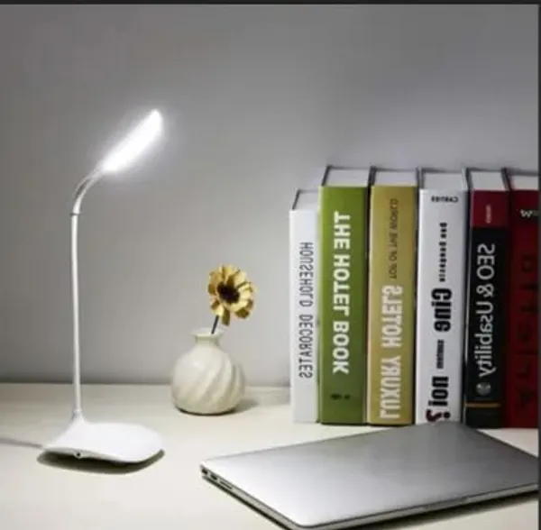 White_Plastic_Usb_Lamp_For_Home