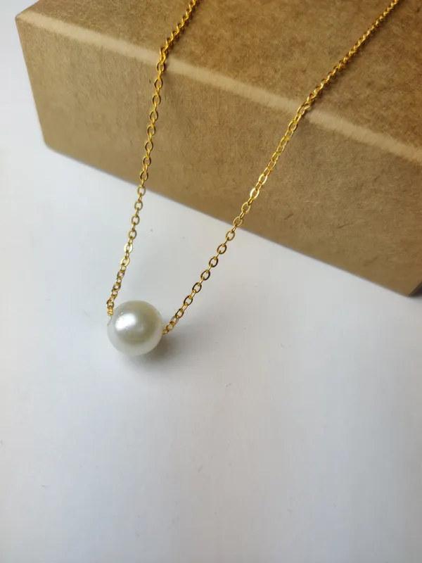 Gold_Brass_Premium_Pearl_Pendant_For_Women