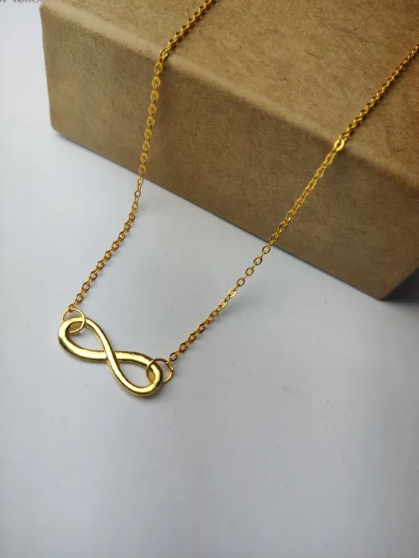 Gold_Brass_Premium_Infinity_Pendant_For_Women