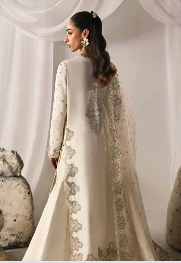 EMAAN_ADEEL_SEREIN_LUXE_SILK