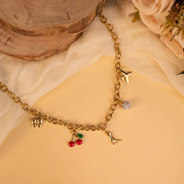 Multi_Style_Charm_Necklace_With_Shackles_Chain