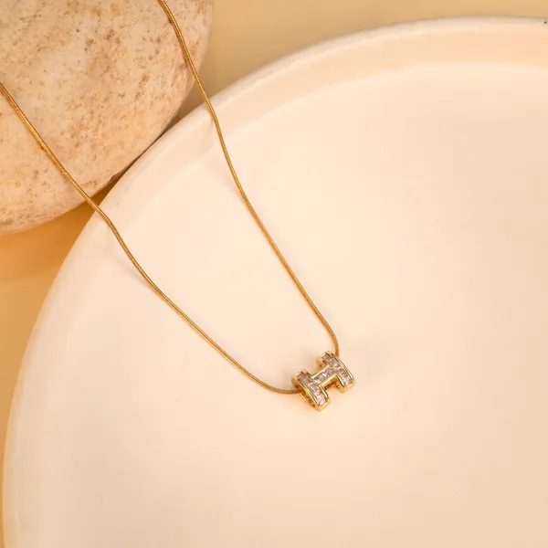 New_Horizon_I_Stone_Necklace