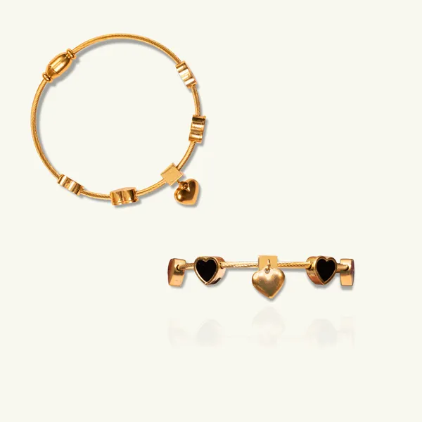 Golden_And_Black_Heart_Charm_Bracelet