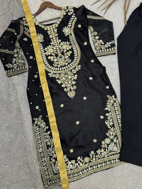 Black_Embroidered_Silk_Kurta_Set_with_Organza_Dupatta