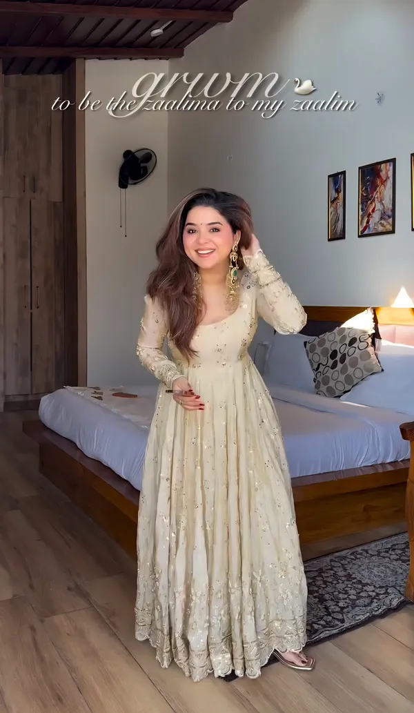 Ivory_Cream_Embroidered_Anarkali_Gown