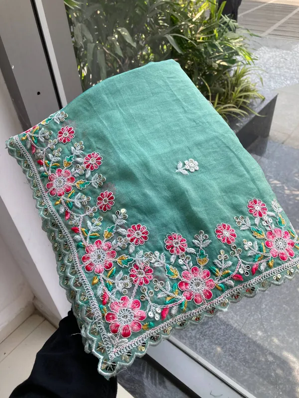 Seafoam_Wedding_Special_Party_Wear_Soft_Moss_Chiffon_Saree_For_Women