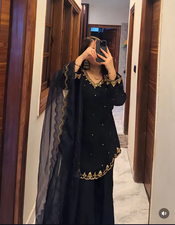 Black_Embroidered_Kurta_Palazzo_Set_with_Dupatta
