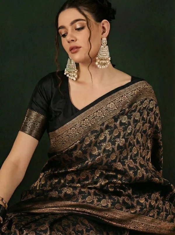 Elegant_Black_Banarasi_Silk_Saree_With_Rich_Gold_Zari_Weaving
