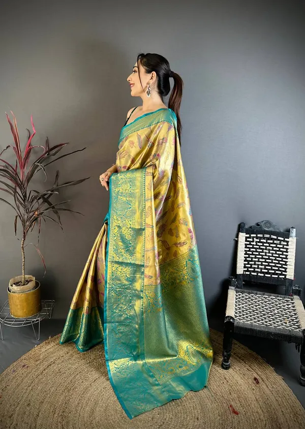 Elegant_Gold_Teal_Kanjivaram_Silk_Saree