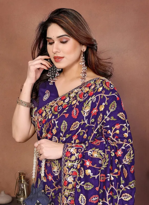 Embroidered_Work_Vichitra_Silk_Classic_Saree_In_Purple_Colour