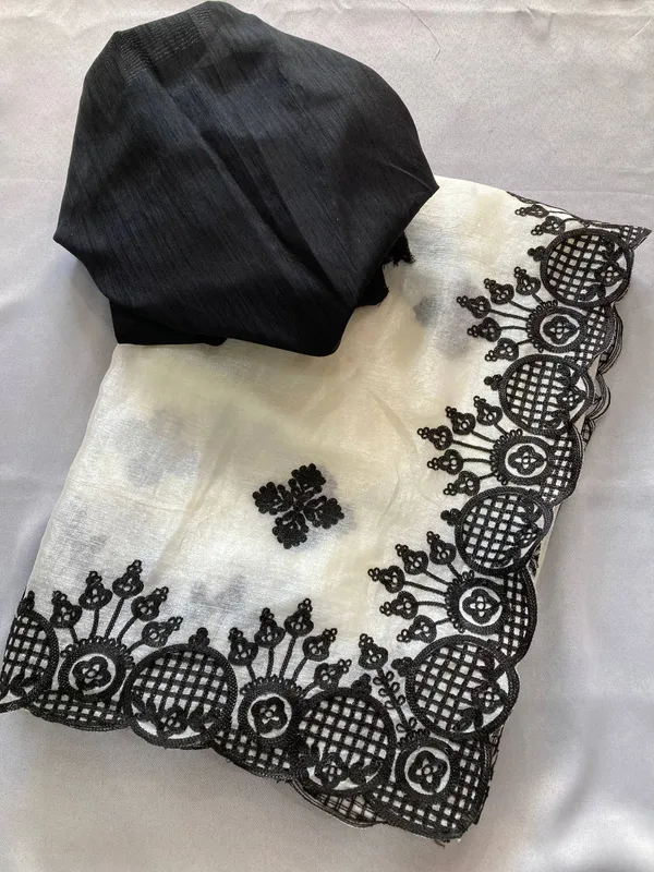 Off-White_And_Black_Wedding_Wear_Fendy_Chiffon_Saree_For_Women