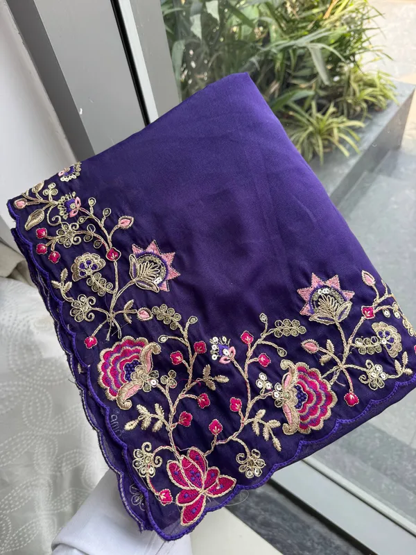 Party_Wear_Soft_Star_Georgette_Saree