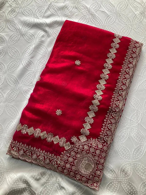 Royal_Magenta_Wine_–_Amruta_Party_Wear_Fendy_Chiffon_Saree