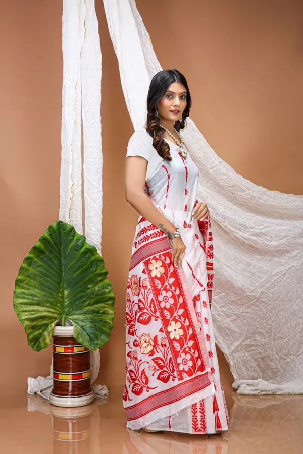 Traditional_White_&_Red_Linen_Slub_Cotton_Saree_With_Designer_Weaving
