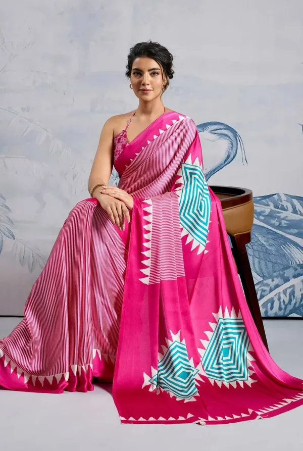 Urban_Bloom_Digital_Print_Model_Silk_Saree