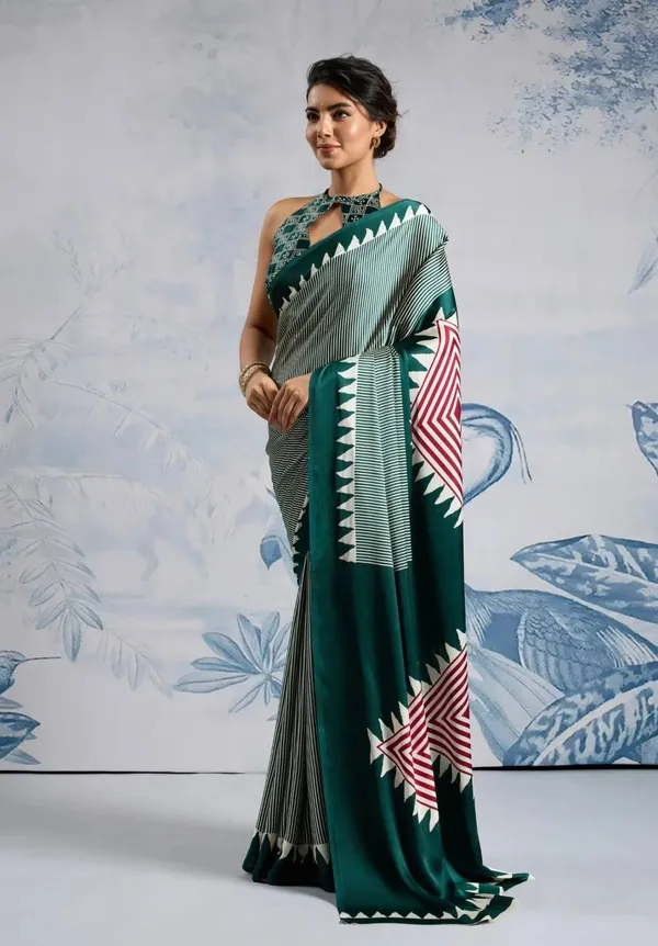 Urban_Charm_Digital_Print_Model_Silk_Saree