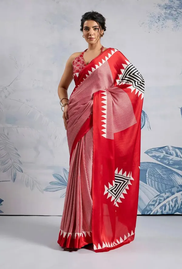 Urban_Flame_Digital_Print_Model_Silk_Saree