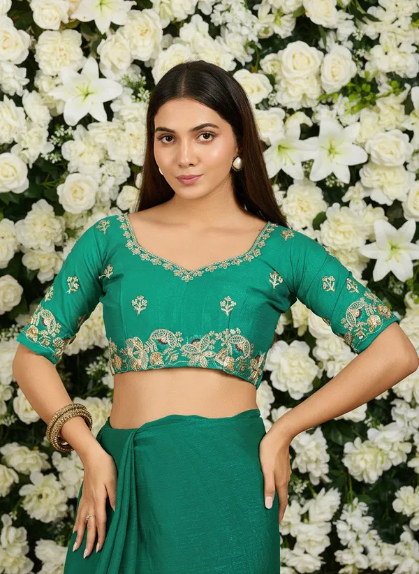 Vinayak_Party_Wear_Soft_Fendy_Chiffon_Embroidered_Saree_with_Blouse