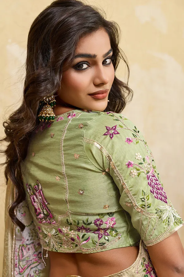 Wedding_Wear_Pure_Kanjiwarm_Silk_Work_Saree