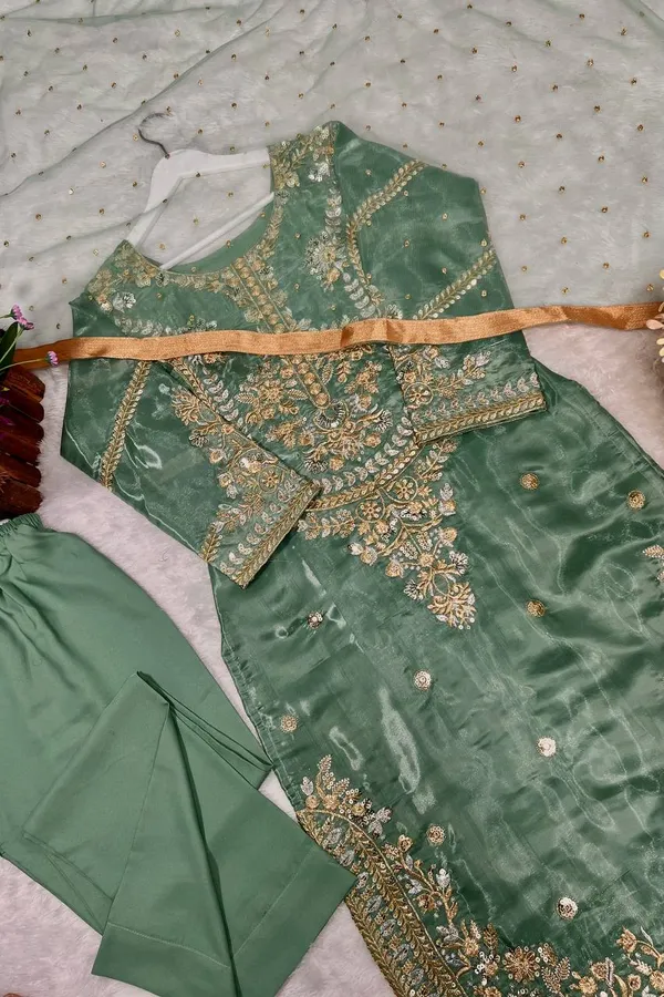 Golden_Beige_Embroidered_Silk_Kurta_Set_with_Organza_Dupatta
