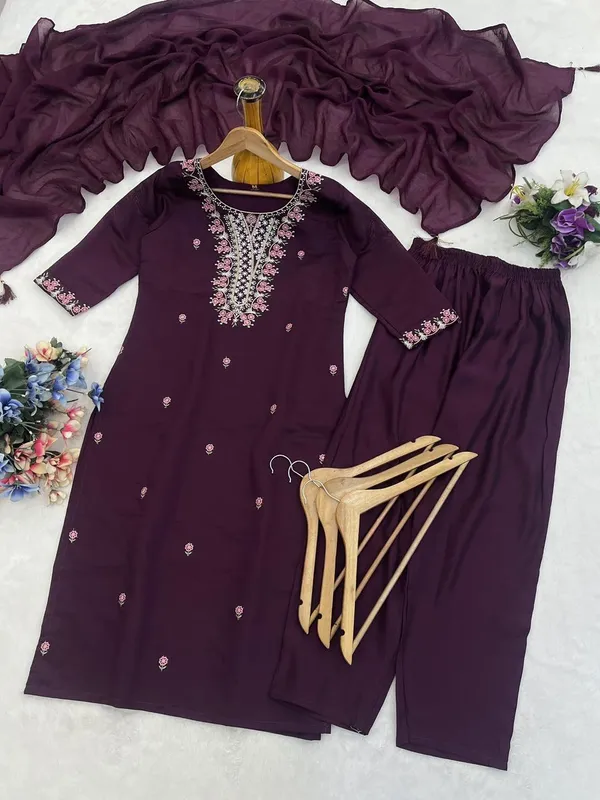 Designer_Purple_Embroidered_Kurta_Set_with_Dupatta_|_Elegant_Ethnic_Wear_for_Women