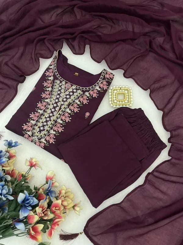 Designer_Purple_Embroidered_Kurta_Set_with_Dupatta_|_Elegant_Ethnic_Wear_for_Women