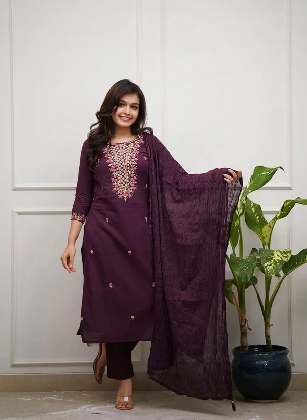 Designer_Purple_Embroidered_Kurta_Set_with_Dupatta_|_Elegant_Ethnic_Wear_for_Women