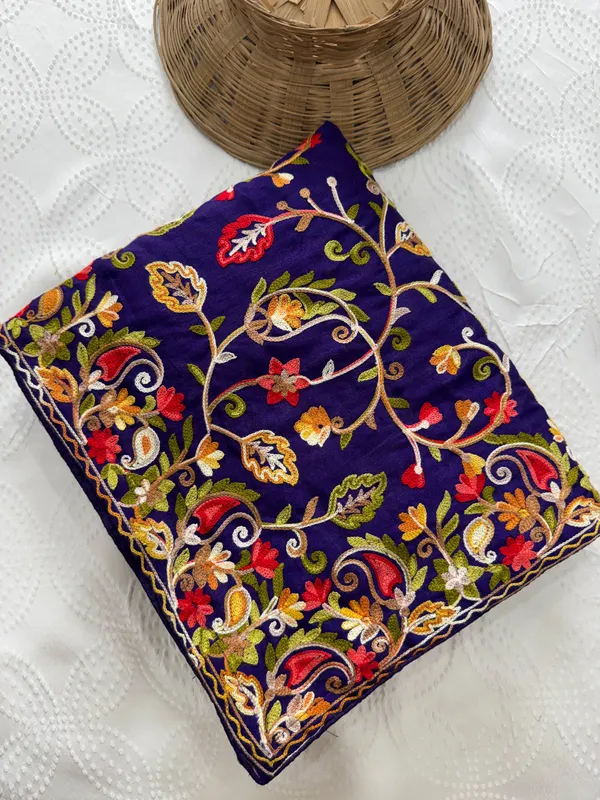 Embroidered_Work_Vichitra_Silk_Classic_Saree_In_Purple_Colour