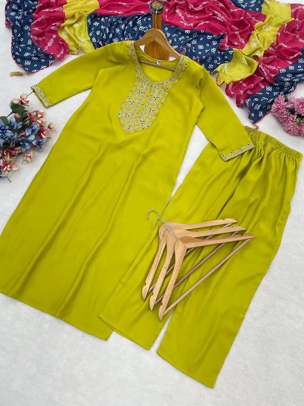 Elegant_Roman_Silk_Embroidered_Kurta_Set_with_Chinon_Digital_Print_Dupatta