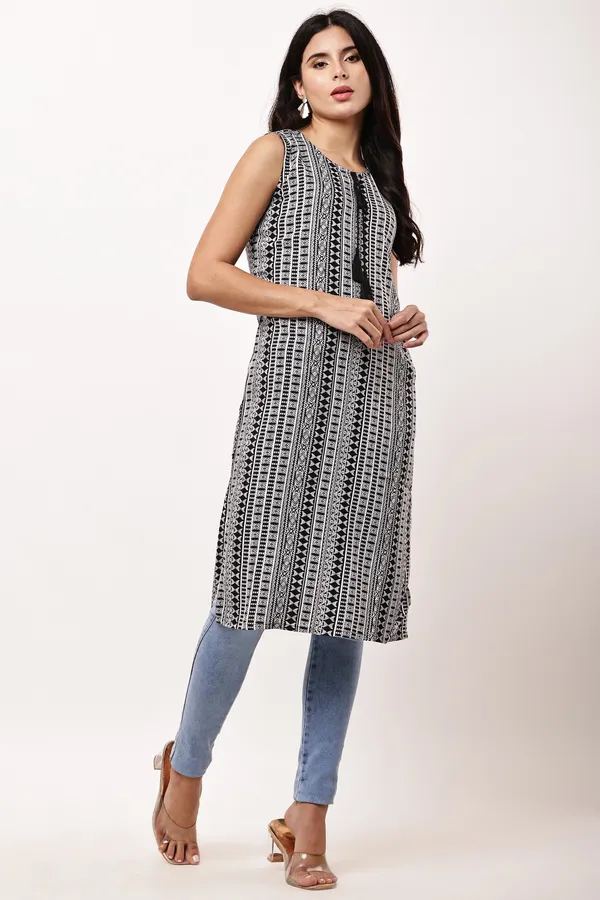 Black_And_Grey_Cotton_Premium_Kurti_For_Women
