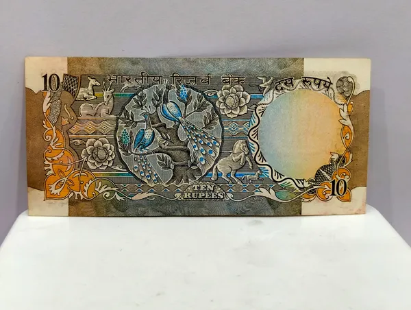 000786_Fancy_Series_10_Rupees_(Random_Sign)_2_Peacock_-_India_old_Note