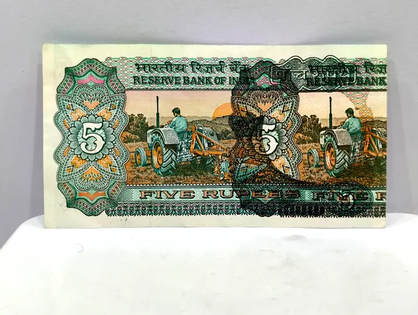 5_Rupees_(Random_Sign)_Double_Tractor_Error_-_India_old_Note