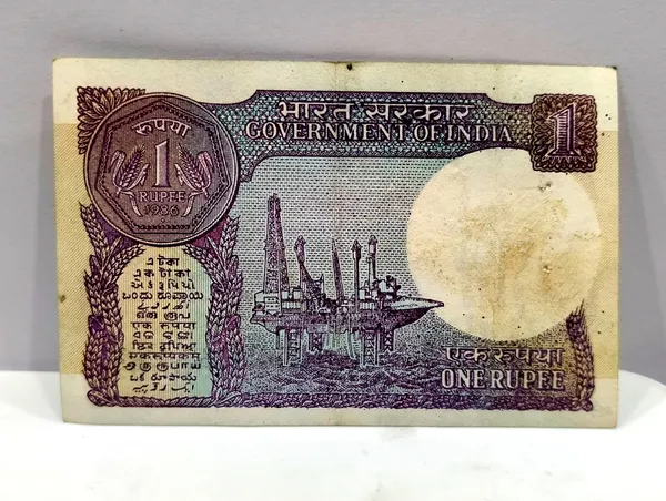 000007_Fancy_Series_1_Rupee_(Random_Year)_-_India_old_Note