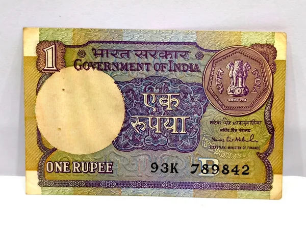 Rare_1_Rupee_1995_Unique_(Random_Sign)_India_old_Note