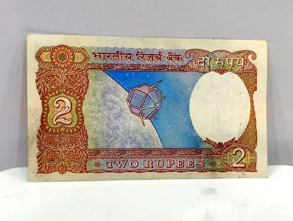 777777_Fancy_Series_2_Rupees_Satellite_-_India_old_Note