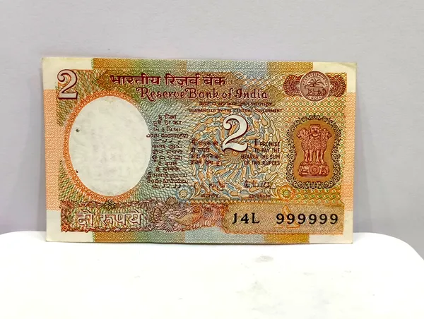 999999_Fancy_Series_2_Rupees_(Random_Sign)_Satellite_-_India_old_Note