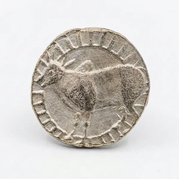 Silver-Plated_Taurus/Ox_Rashi_Zodiac_Ancient_India_Old_And_Rare_Coin