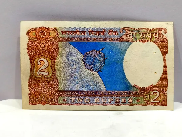000010_Fancy_Series_2_Rupees_(Random_Sign)_Satellite_-_India_old_Note