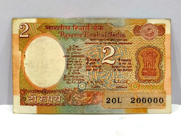 20000_Fancy_Series_2_Rupees_(Random_Sign)_Satellite_-_India_old_Note