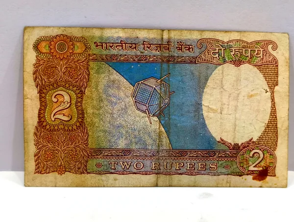 40000_Fancy_Series_2_Rupees_(Random_Sign)_Satellite_-_India_old_Note