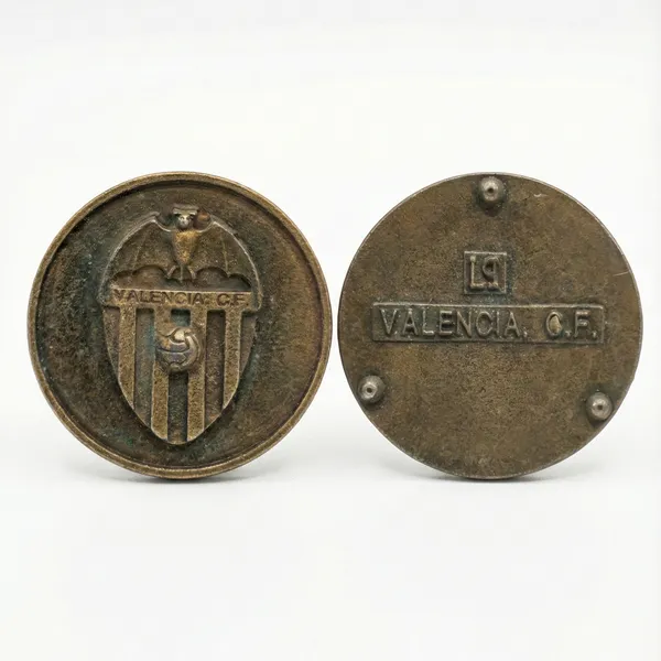 Valencia_C.F._75Th_Anniversary_Football_Team_Old_Bronze_Medal