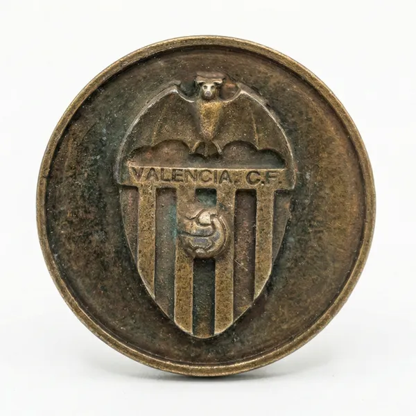 Valencia_C.F._75Th_Anniversary_Football_Team_Old_Bronze_Medal
